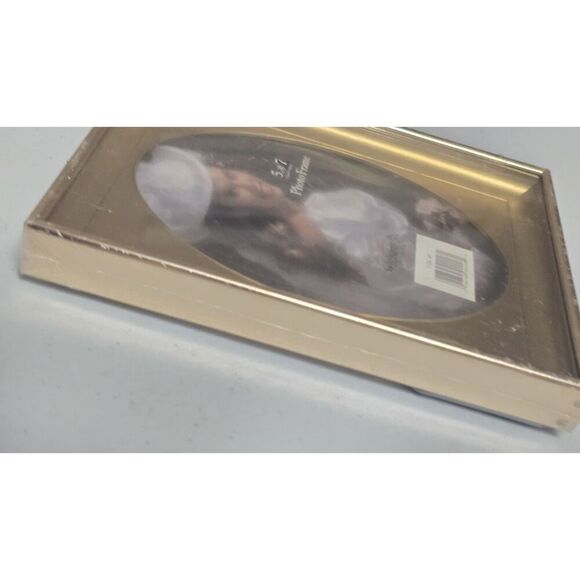Vintage Intercraft Shadowbox Picture Frame-5x7" Oval Metal Tabletop & Wall NEW - Picture 7 of 11